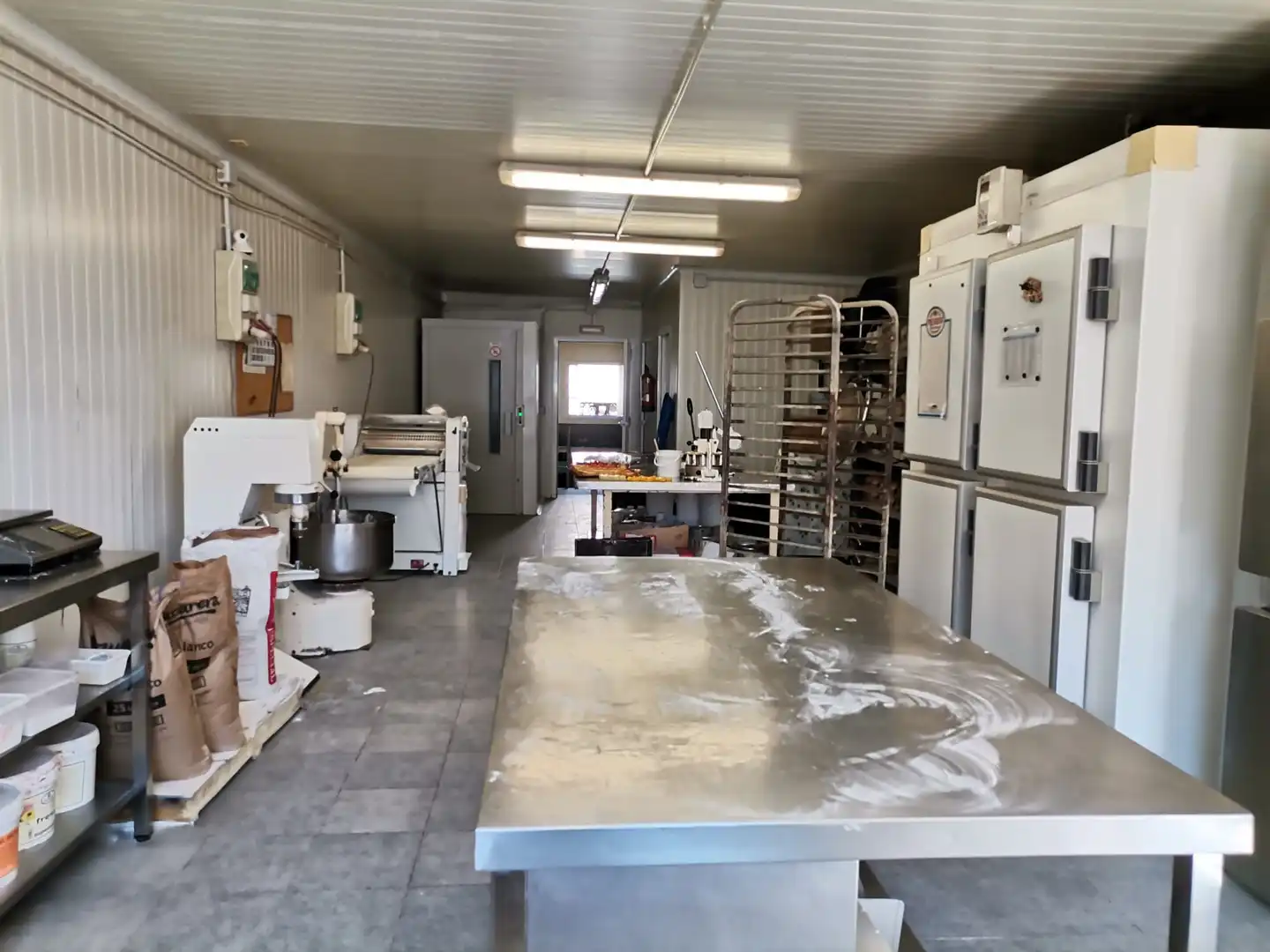 Cocina de Local en venta en Benetússer