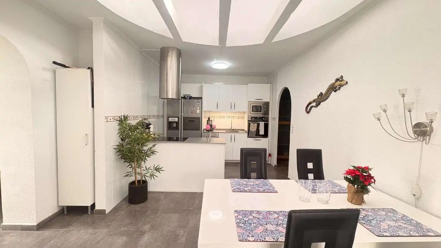 Cuina de Casa o xalet en venda en Orihuela amb Aire condicionat, Moblat i Internet
