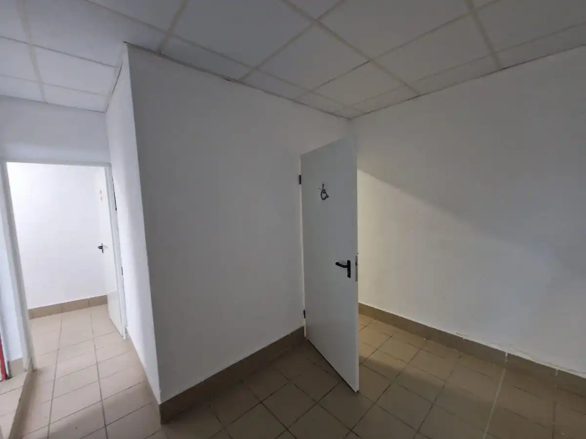Gewerbefläche zur Miete in Zona Sur - Av. de España - San Miguel, imagen 7