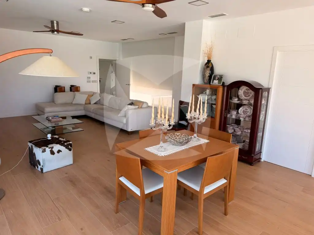 Sala de estar de Casa o chalet en venta en Badajoz con Aire acondicionado, Terraza y Piscina