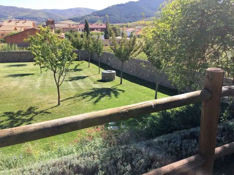 Casa o xalet en venda a Santurde de Rioja