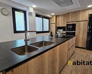 Kitchen of Flat for sale in  Tarragona Capital  with Air Conditioner, Terrace and Furnished
