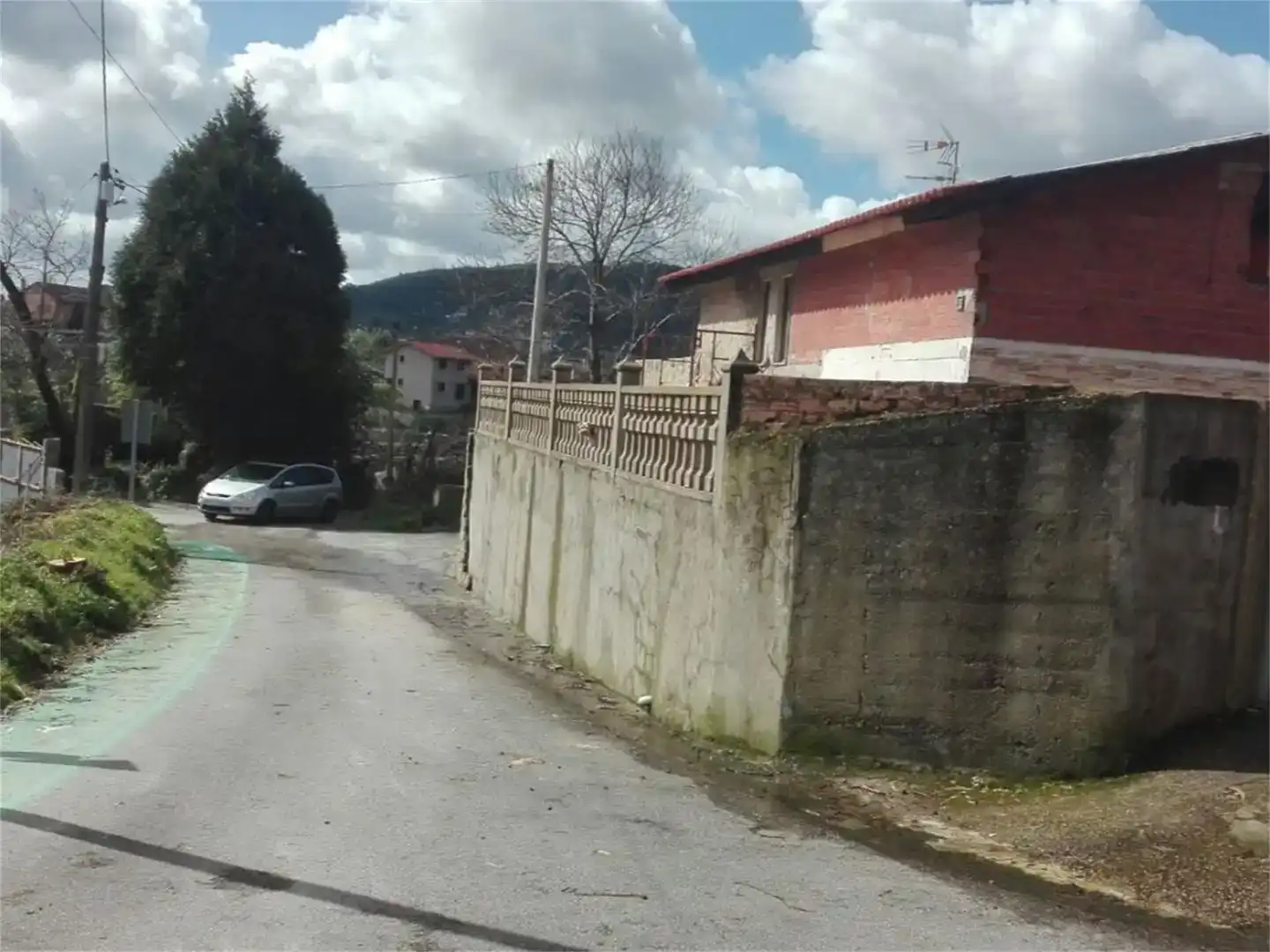 Vista exterior de Terreny industrial en venda en Mos