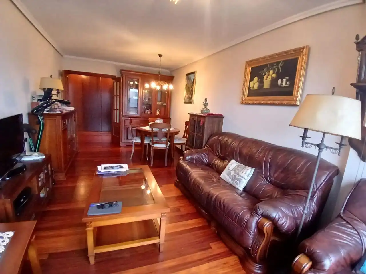 Living room of Flat for sale in Castro-Urdiales  with Heating, Parquet flooring and Storage room
