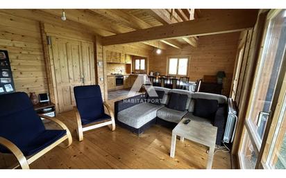 Sala d'estar de Casa o xalet en venda en La Coma i la Pedra amb Calefacció, Jardí privat i Parquet