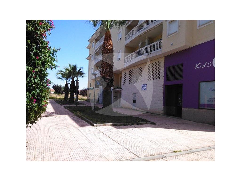 Vista exterior de Local de lloguer en Badajoz Capital