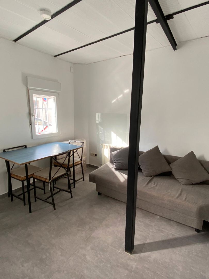 Duplex for rent in Calle de la Isla de Oza, 25, Ciudad Universitaria