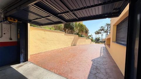 Foto 4 de Piso en venta en Parque de la Paloma, Benalmádena