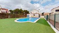 Piscina de Casa o xalet en venda en Mont-roig del Camp