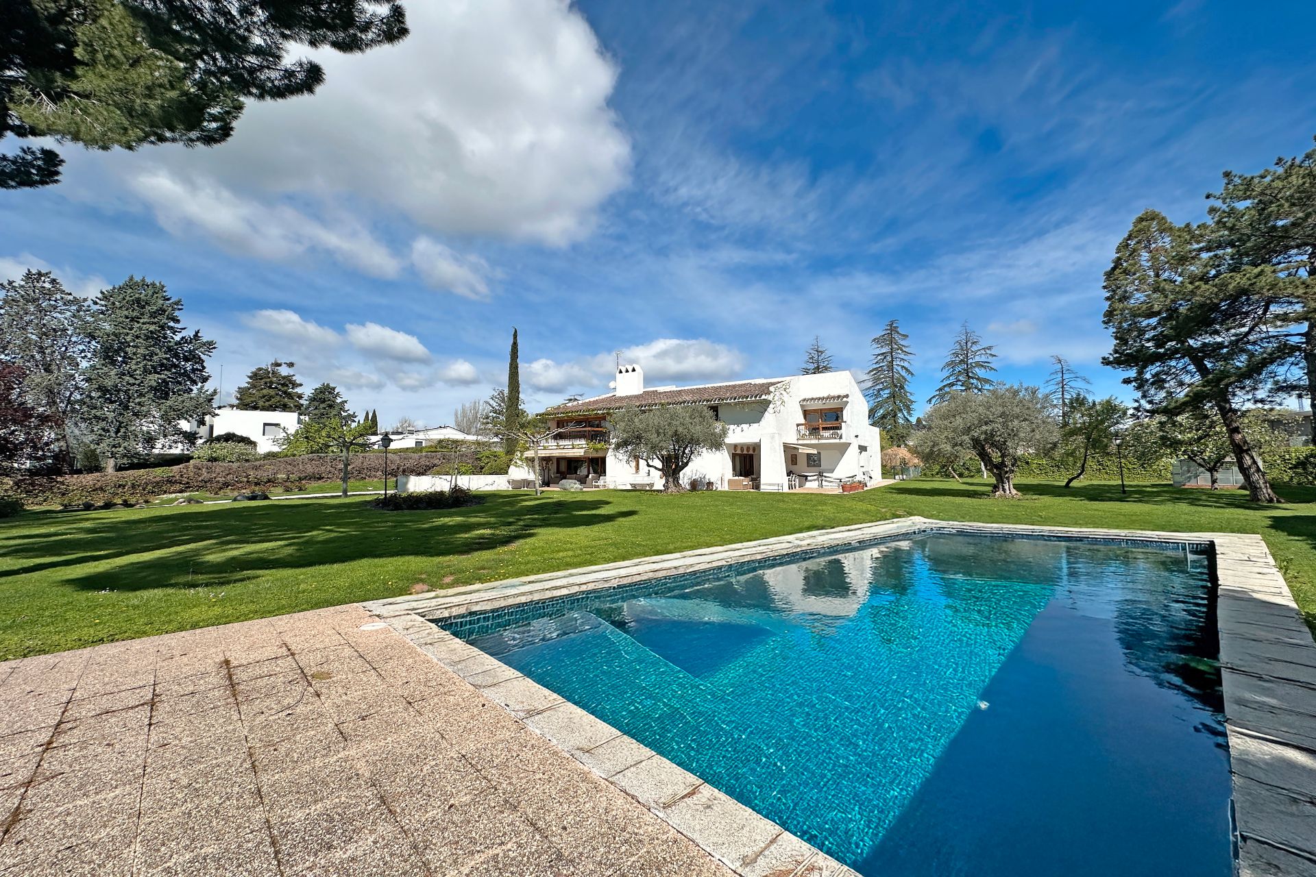 Garden of House or chalet for sale in Pozuelo de Alarcón  with Private garden, Parquet flooring and Terrace