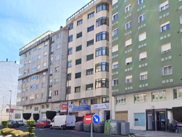 Oficina en venta en Recatelo - O Carme