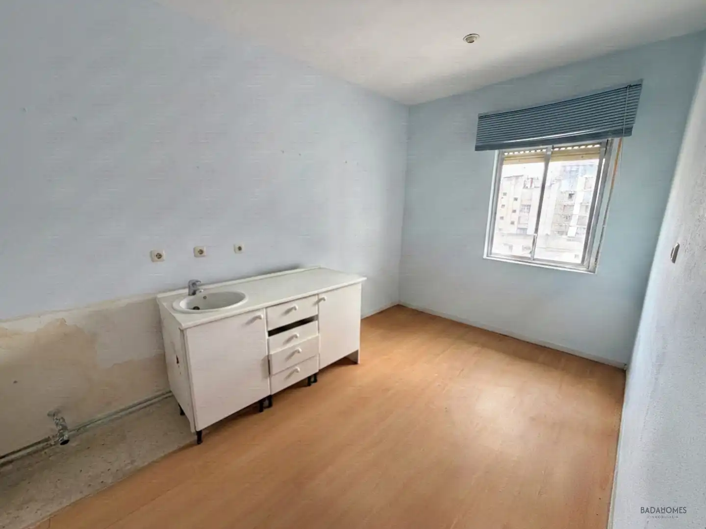 Habitación de Piso en venta en Badajoz con Aire acondicionado, Calefacción y Terraza