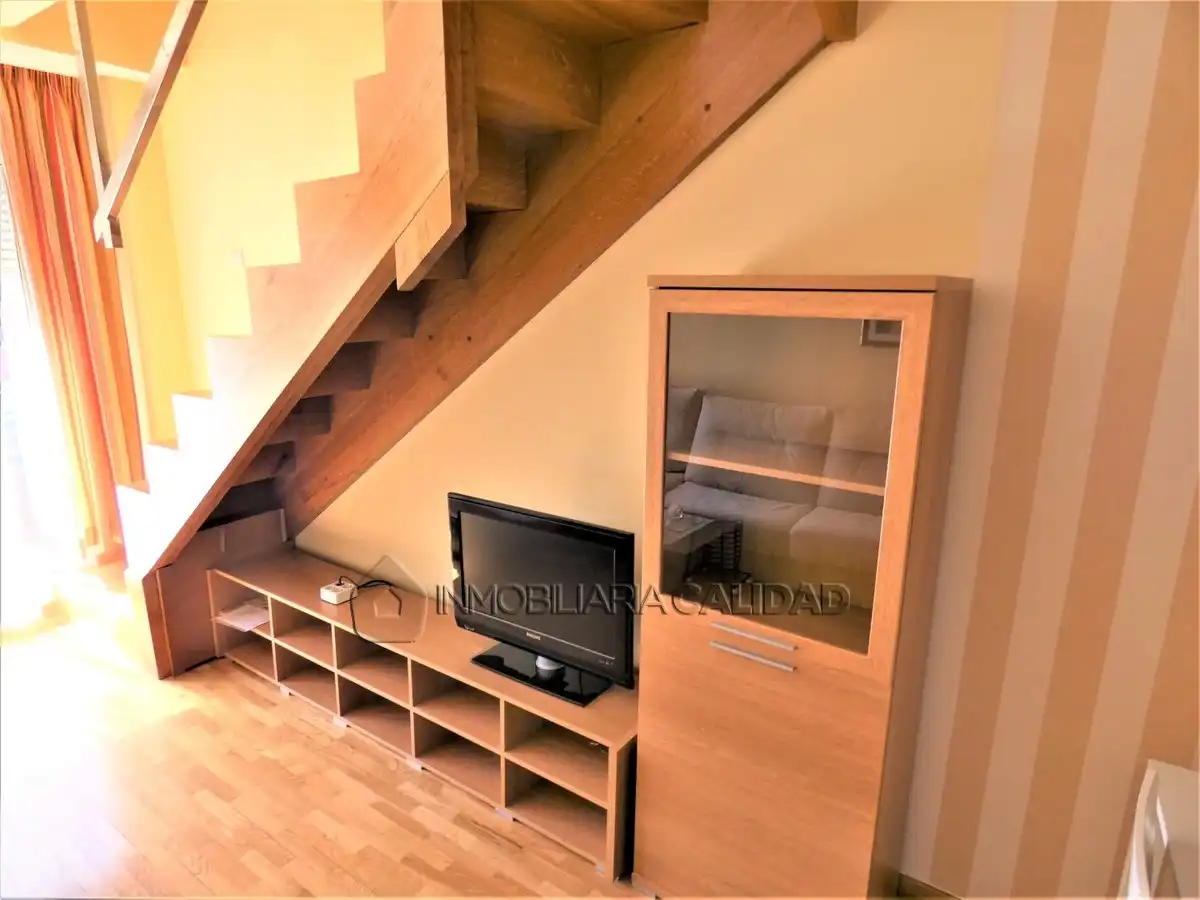 Flat for rent in Burgos  with Heating, Terrace and Furnished