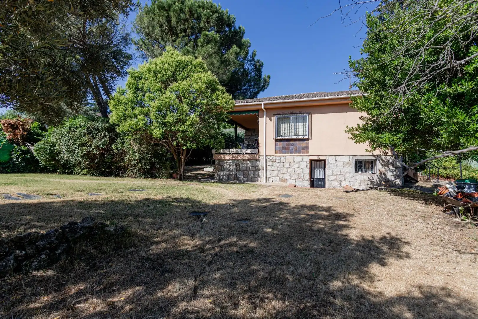 Chalet con piscina en venta en El Molar (Madrid), imagen 52