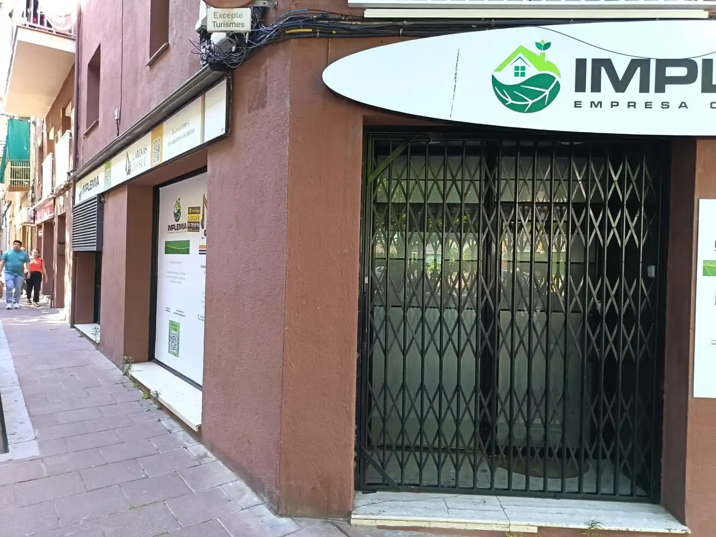 Local de lloguer en Barberà del Vallès