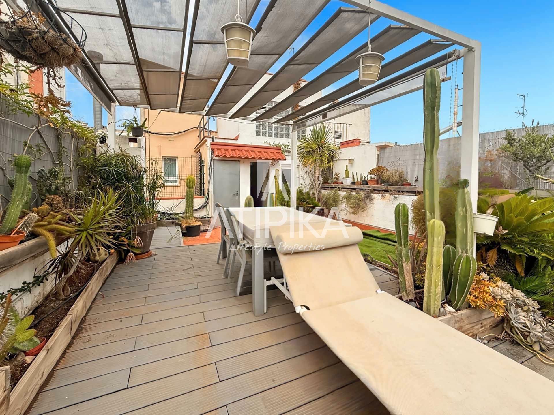 Terrace of Attic to rent in  Barcelona Capital  with Air Conditioner, Parquet flooring and Terrace