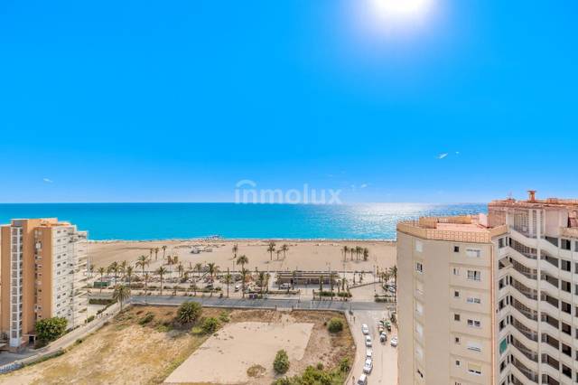 Piso en Venta en Niza, 30 en Playa de San Juan