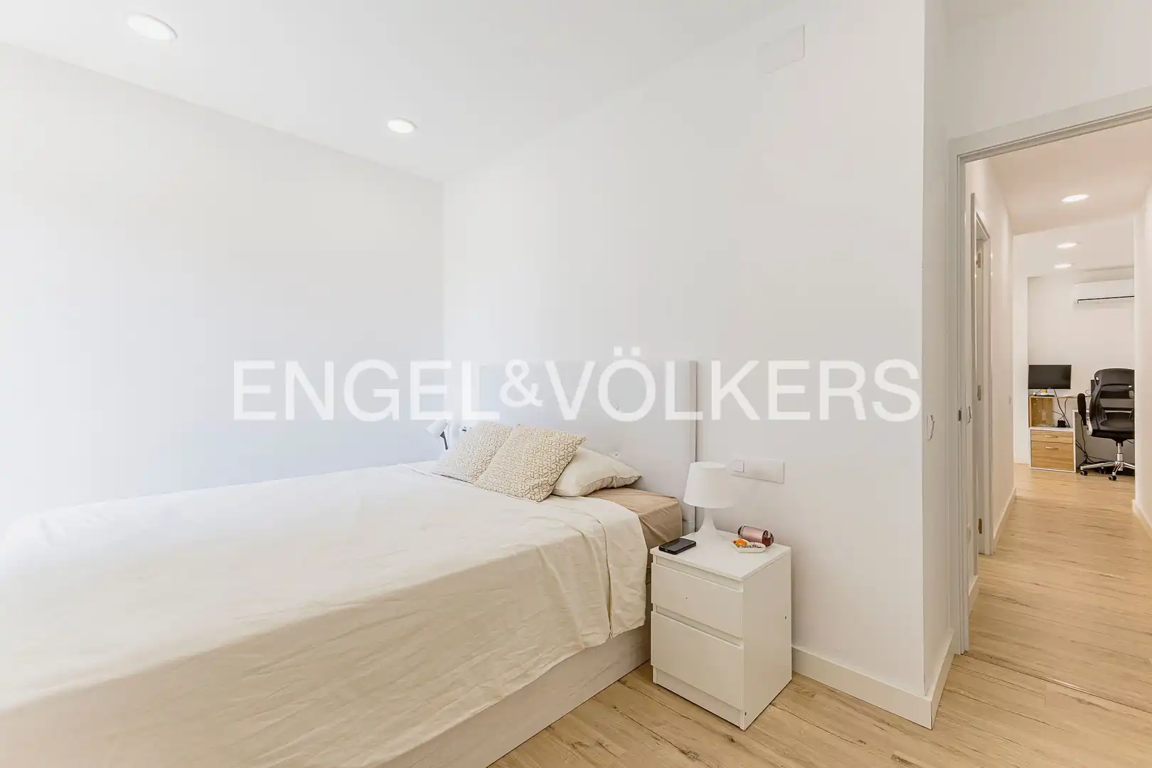 Piso en venta en La Verneda i la Pau