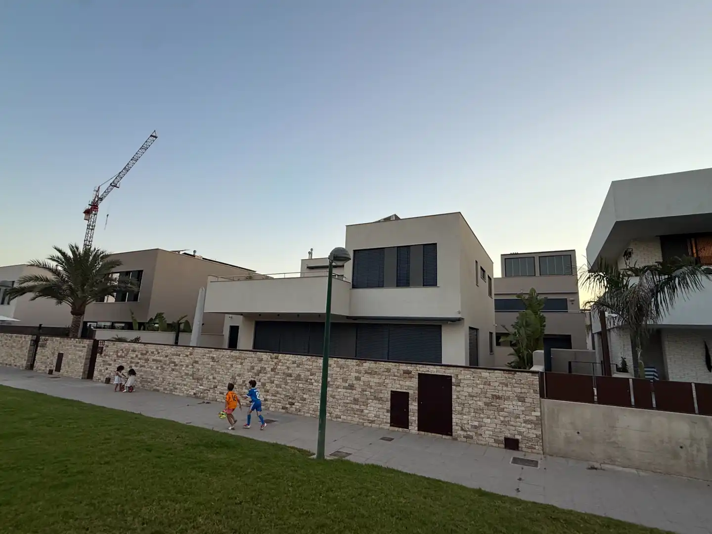 Vista exterior de Casa o chalet en venta en Pilar de la Horadada con Aire acondicionado, Jardín privado y Terraza
