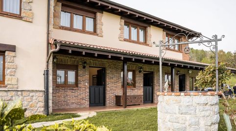 Foto 4 von Gebaude zum Verkauf in Lugar Parres, 80a, Parres, Asturias