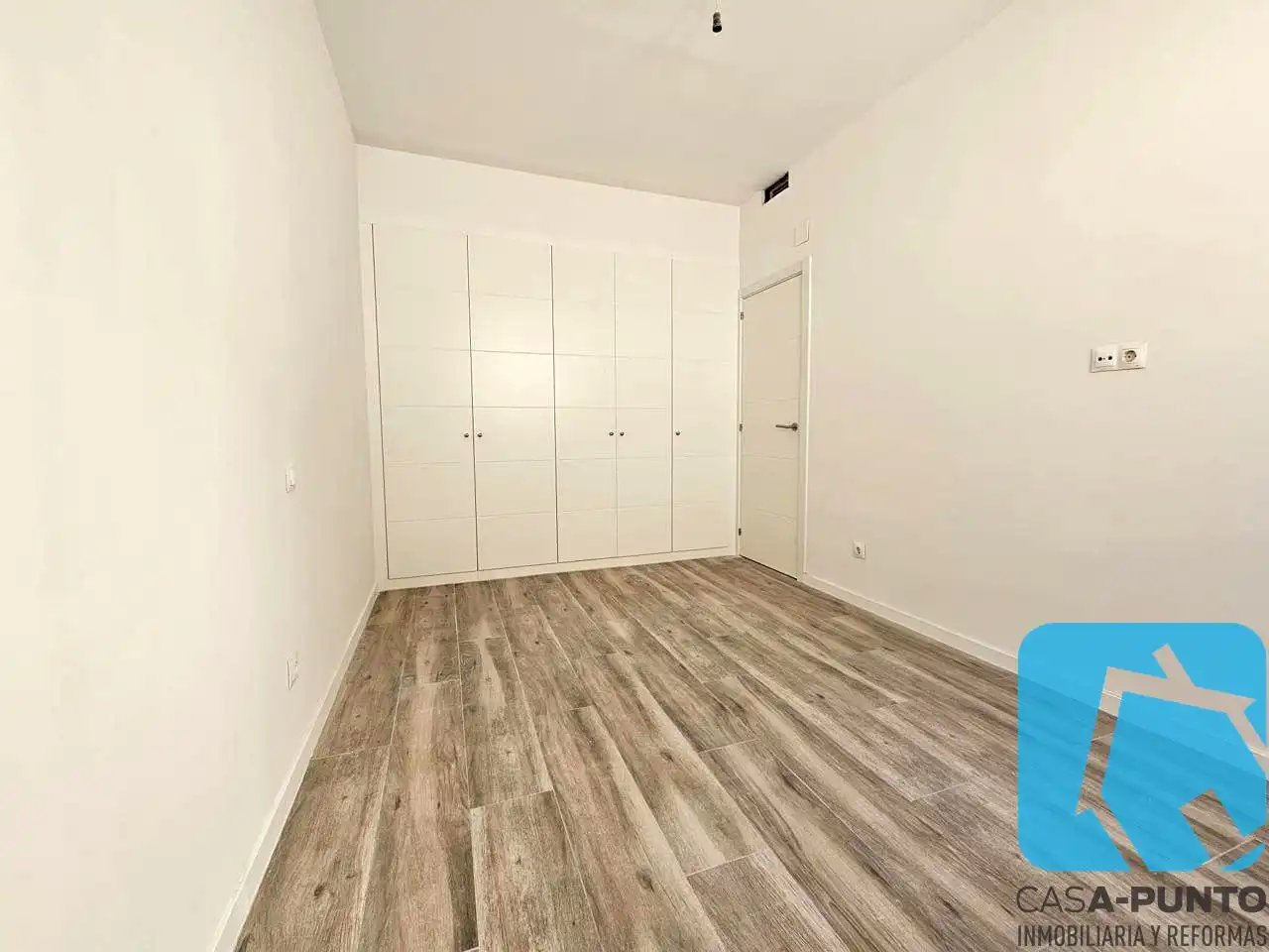 Bedroom of Ground floor for sale in Madrid  with Air Conditioner