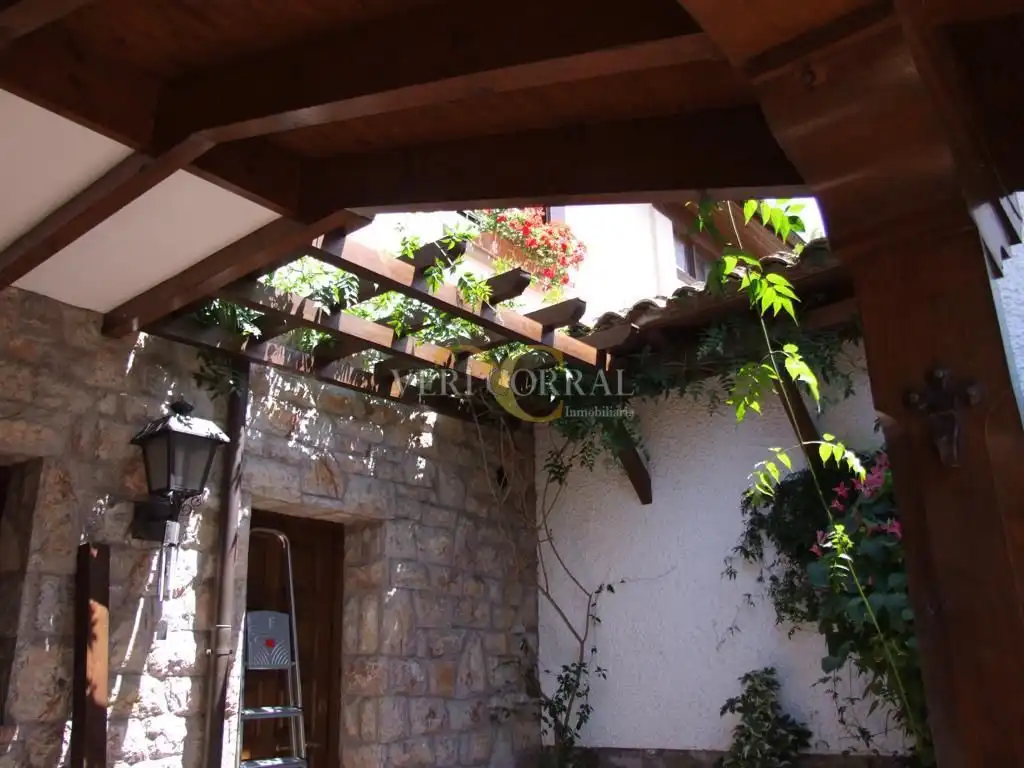 Casa o chalet en venta en Coviella, Cangas de Onís