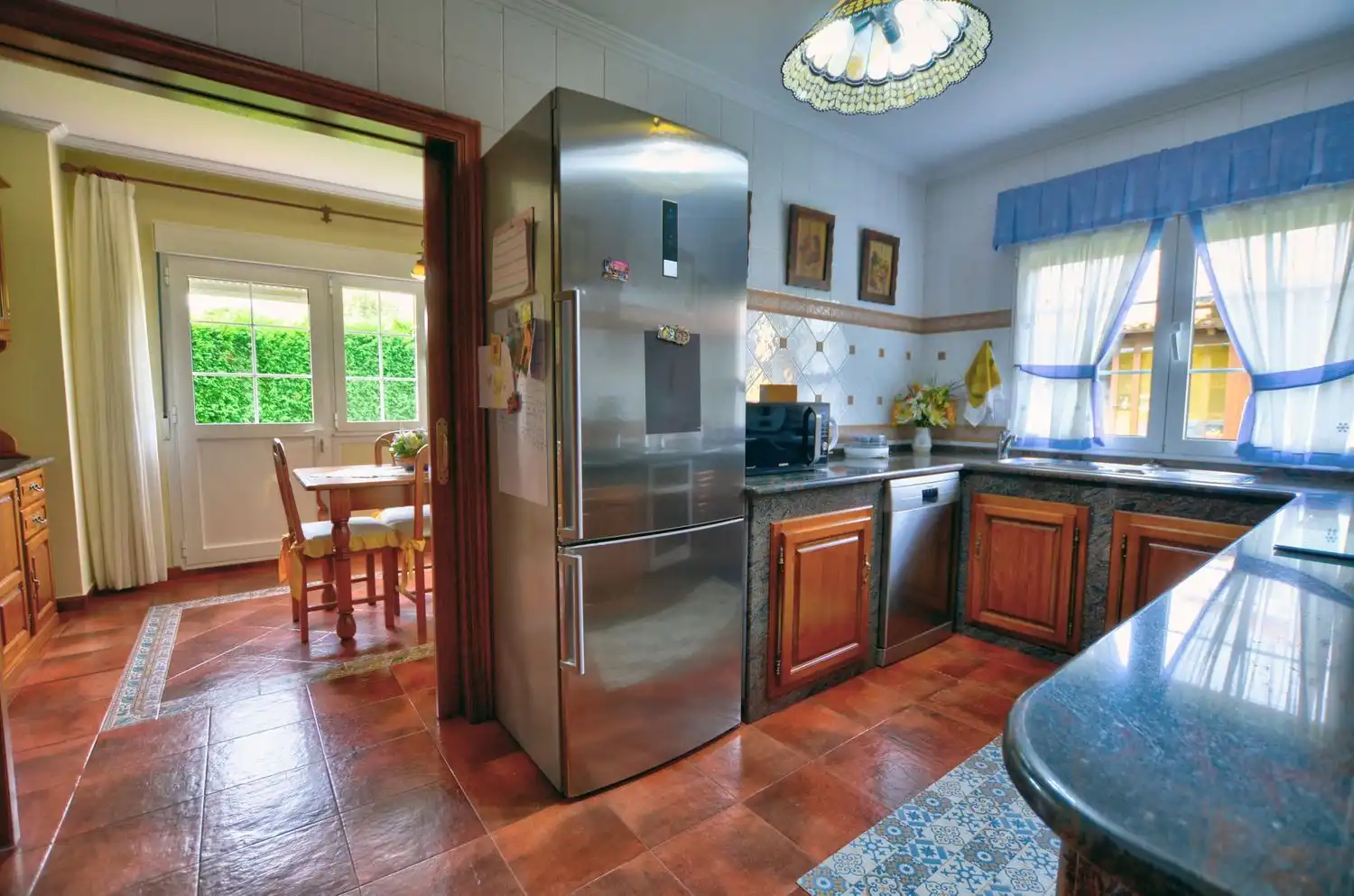 Cocina de Casa o chalet en venta en Avilés con Calefacción, Terraza y Trastero