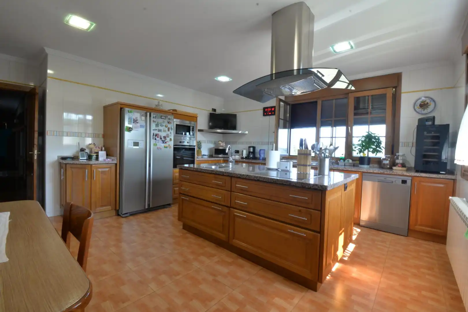 Cocina de Casa o chalet en venta en Oviedo  con Calefacción, Jardín privado y Terraza