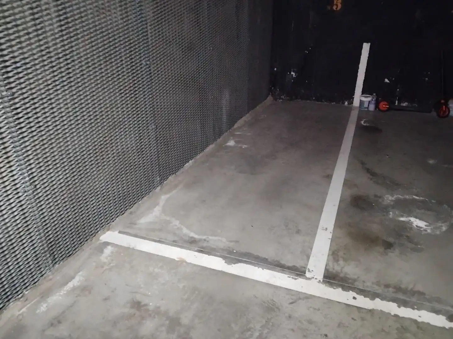 Parking de Garaje de alquiler en Madrid con Alarma