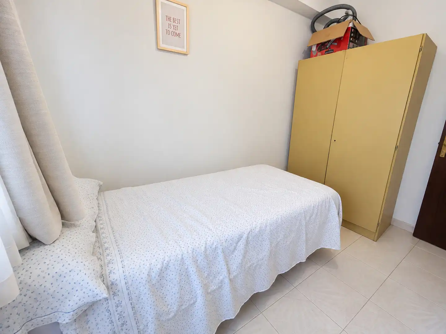 Bedroom of Flat for sale in Sagunto / Sagunt  with Terrace, Furnished and Oven