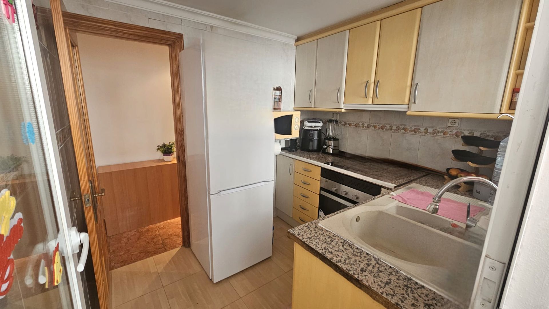 Kitchen of Flat for sale in Aldaia  with Air Conditioner and Terrace