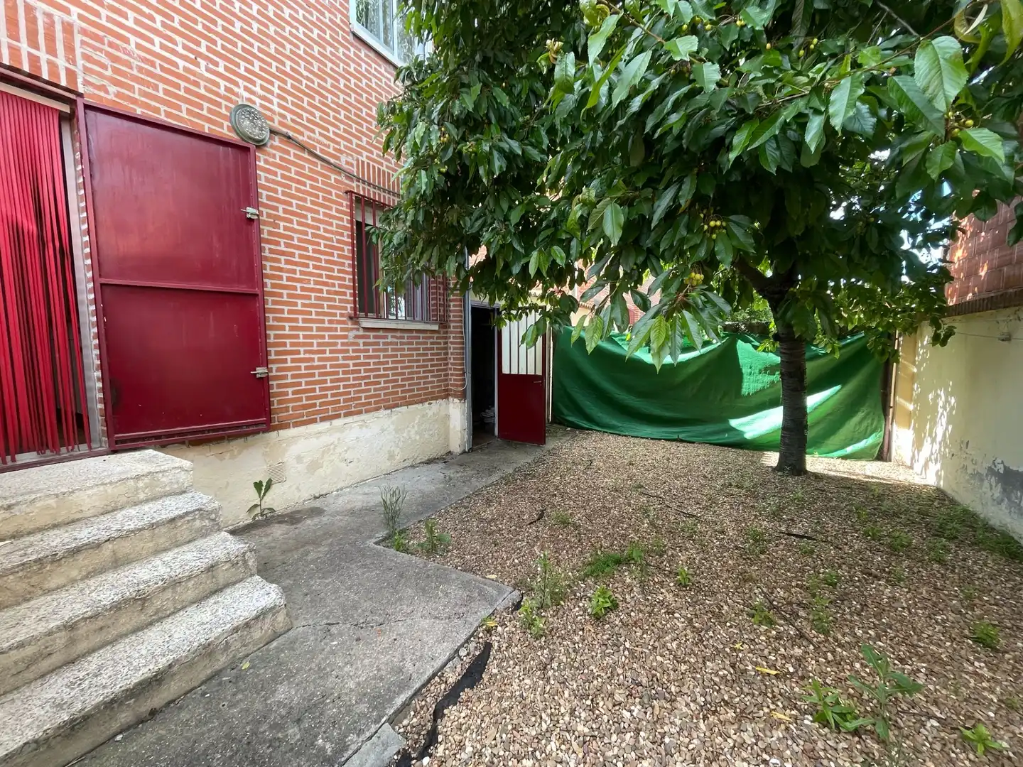 Parking of Detached homes for sale in Olmedo  with Heating, Storage room and Furnished