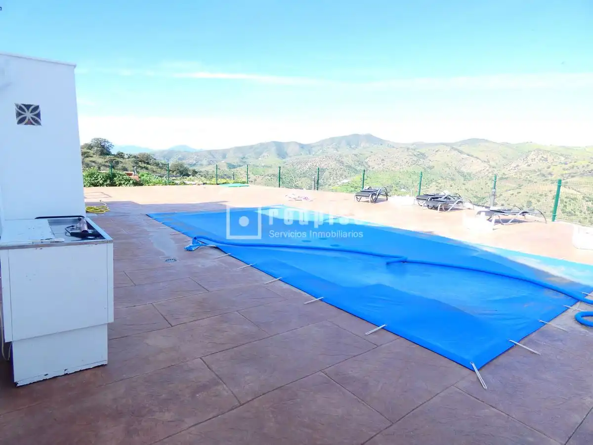 Swimming pool of Houses for sale in Almogía  with Air Conditioner and Alarm