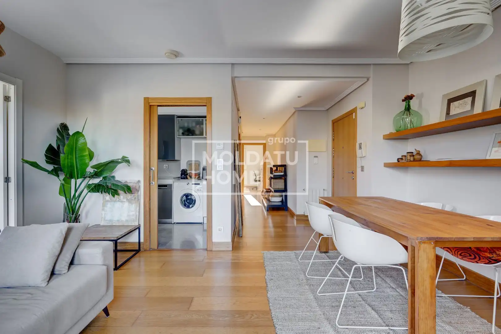 Sala d'estar de Dúplex en venda en Donostia - San Sebastián  amb Calefacció i Terrassa