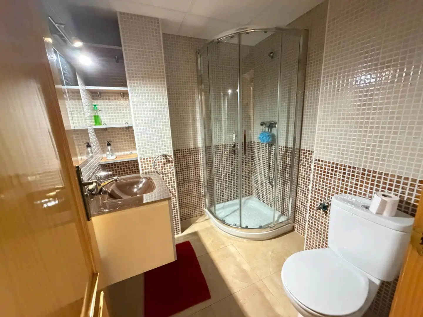 Bathroom of Flat for sale in Águilas  with Air Conditioner and Furnished