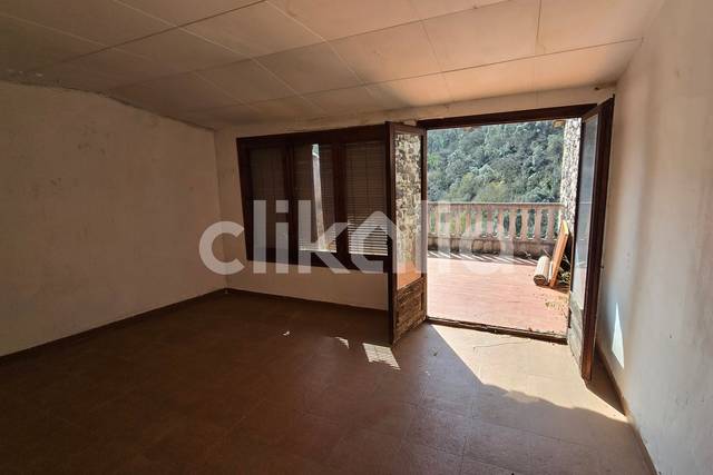 Casa-chalet en Venta en Castellfollit de la Roca