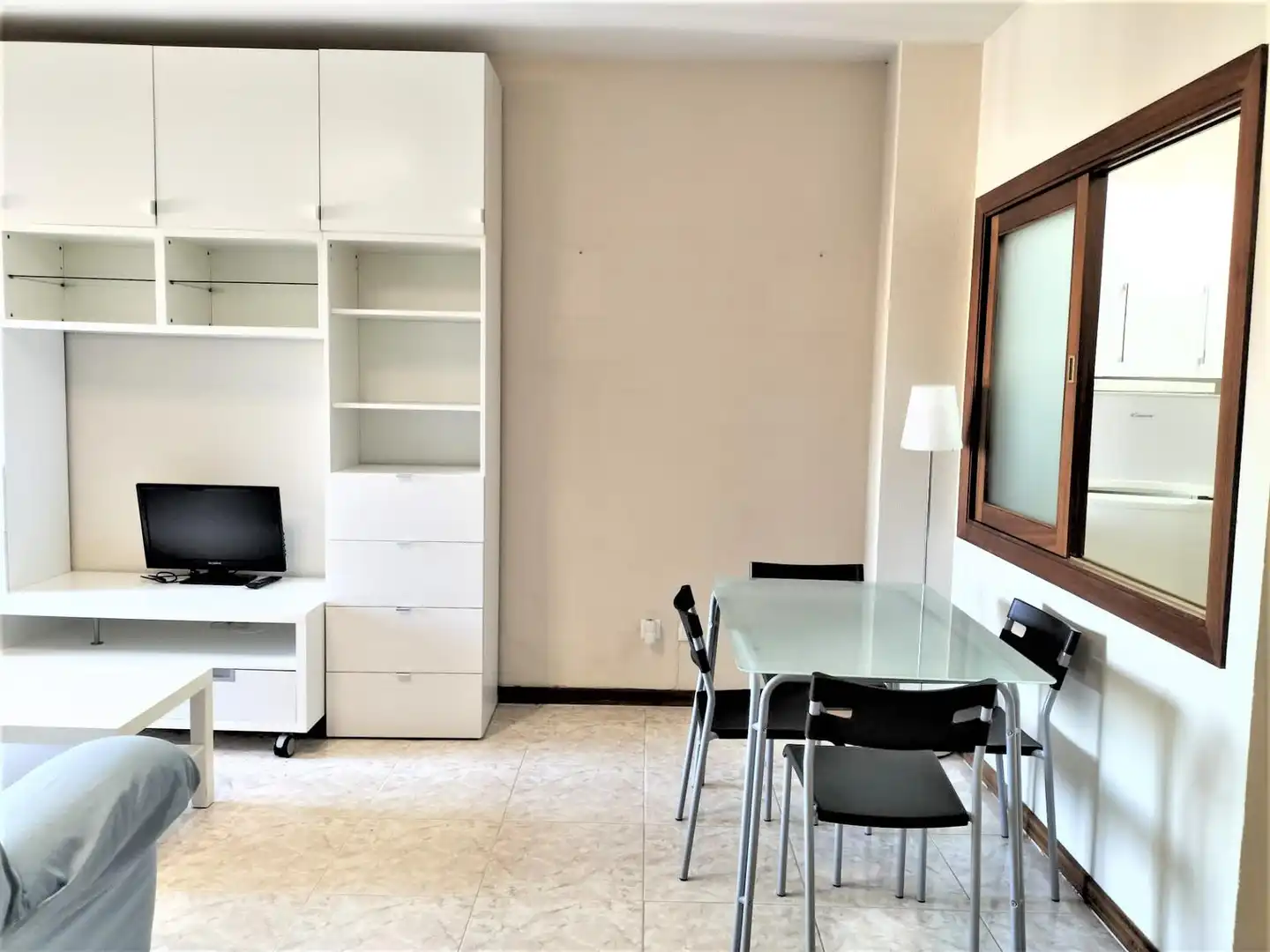 Sala de estar de Piso de alquiler en Sevilla con Aire acondicionado y Amueblado