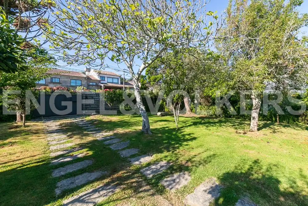 Casa con jardín en venta en Coruxo - Oia - Saiáns, imagen 26