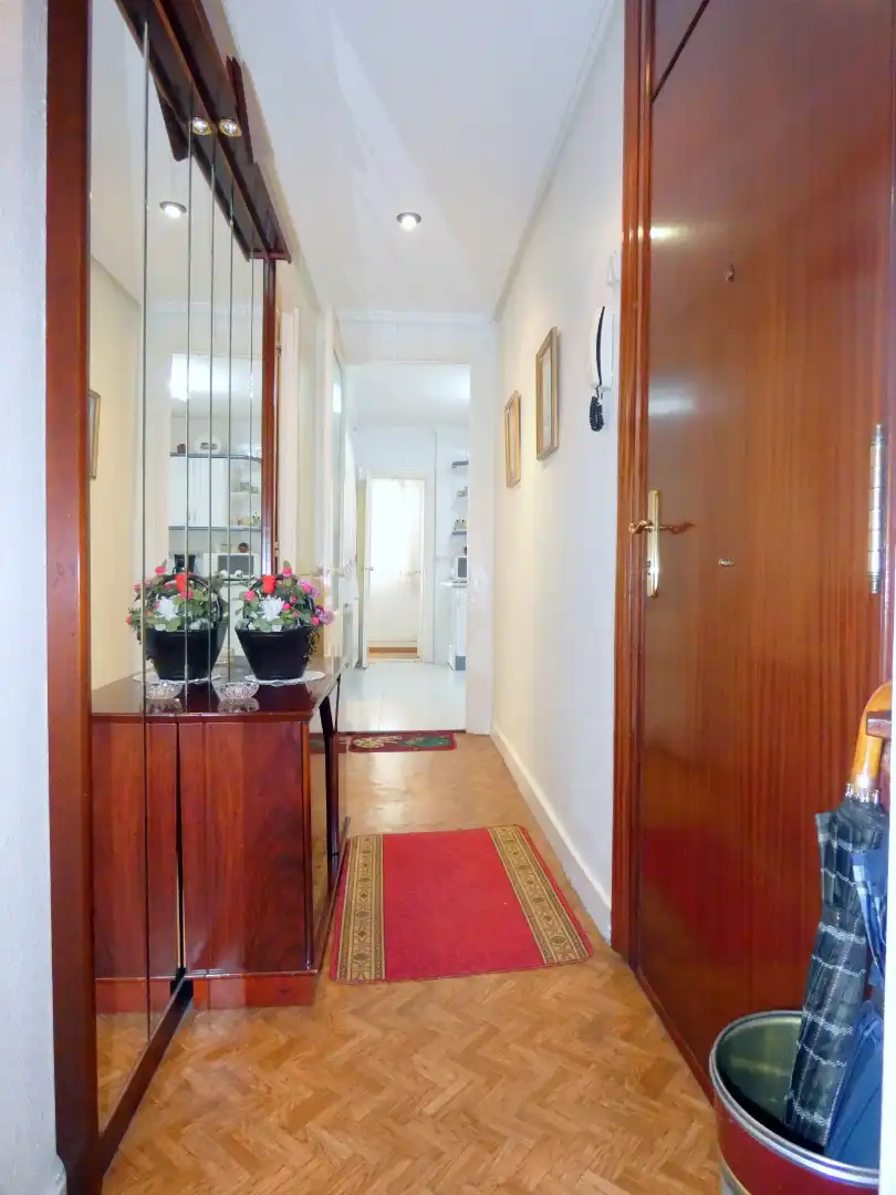Piso en venta en Bilbao  con Calefacción, Parquet y Terraza