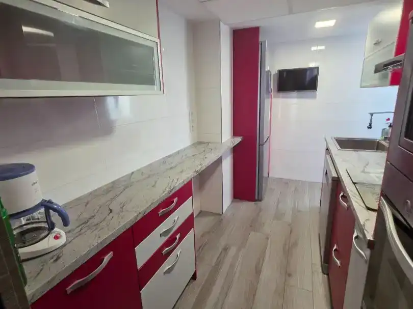 Küche von Wohnung zur Miete in Gandia mit Klimaanlage, Schwimmbad und Möbliert
