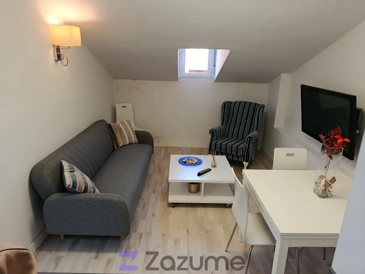 Wohnzimmer von Wohnung zur Miete in León Capital  mit Heizung, Möbliert und Ofen