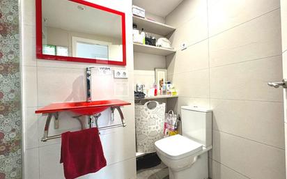 Bathroom of Flat for sale in Azuqueca de Henares  with Heating, Terrace and Furnished