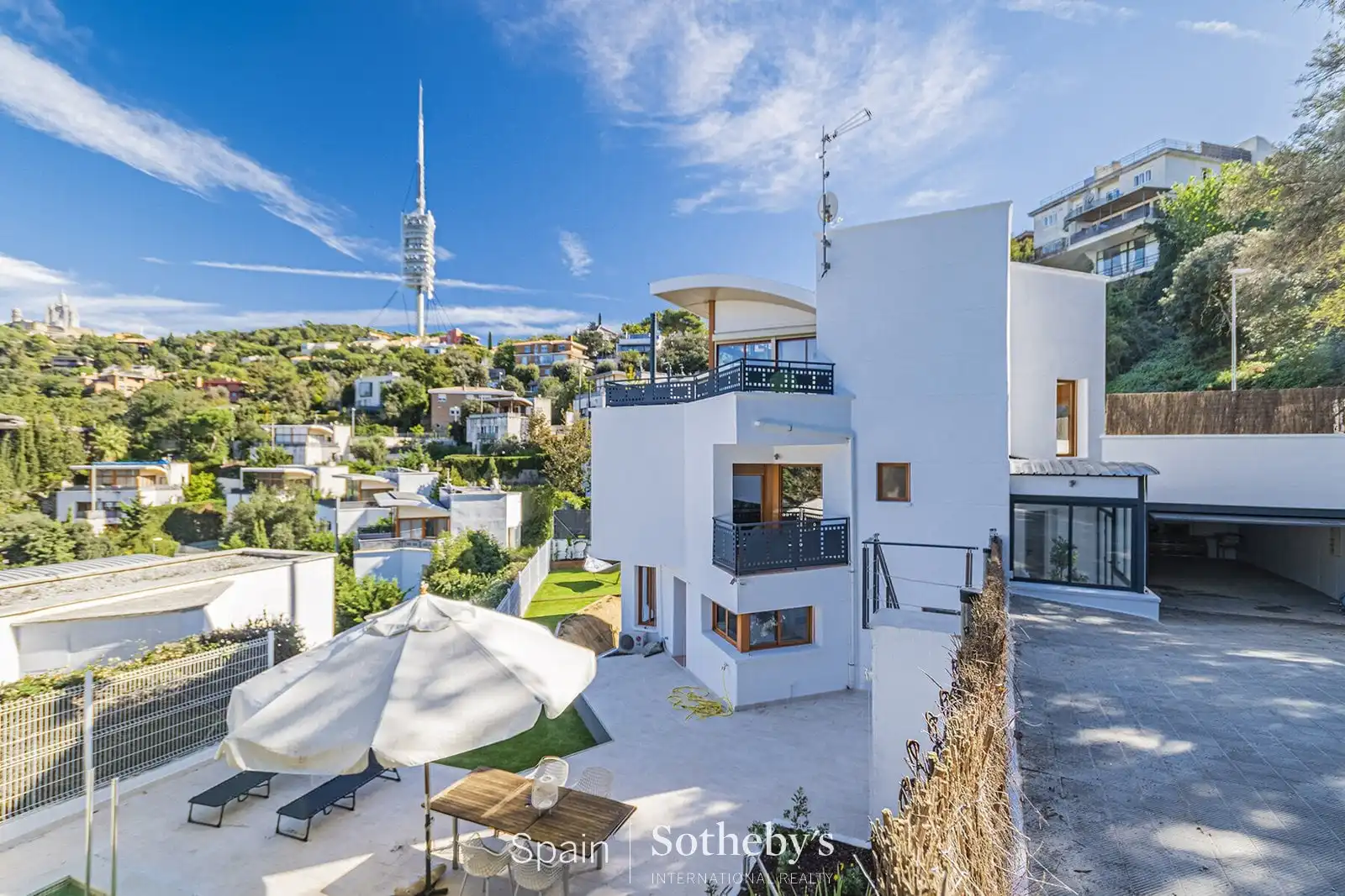 House with pool for sale in Sarrià - Sant Gervasi