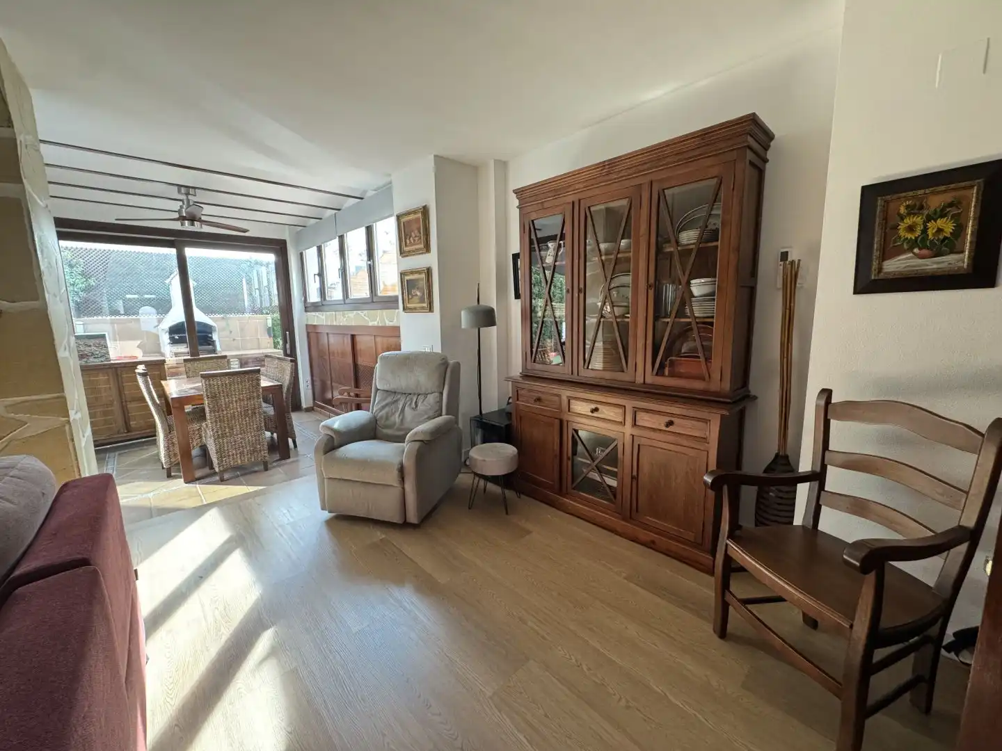 Sala de estar de Casa adosada en venta en Bormujos con Aire acondicionado, Terraza y Trastero