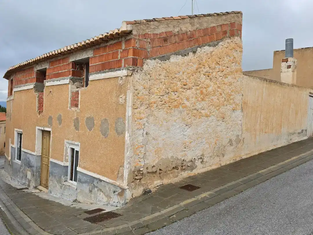 Vista exterior de Casa adosada en venda en Orce
