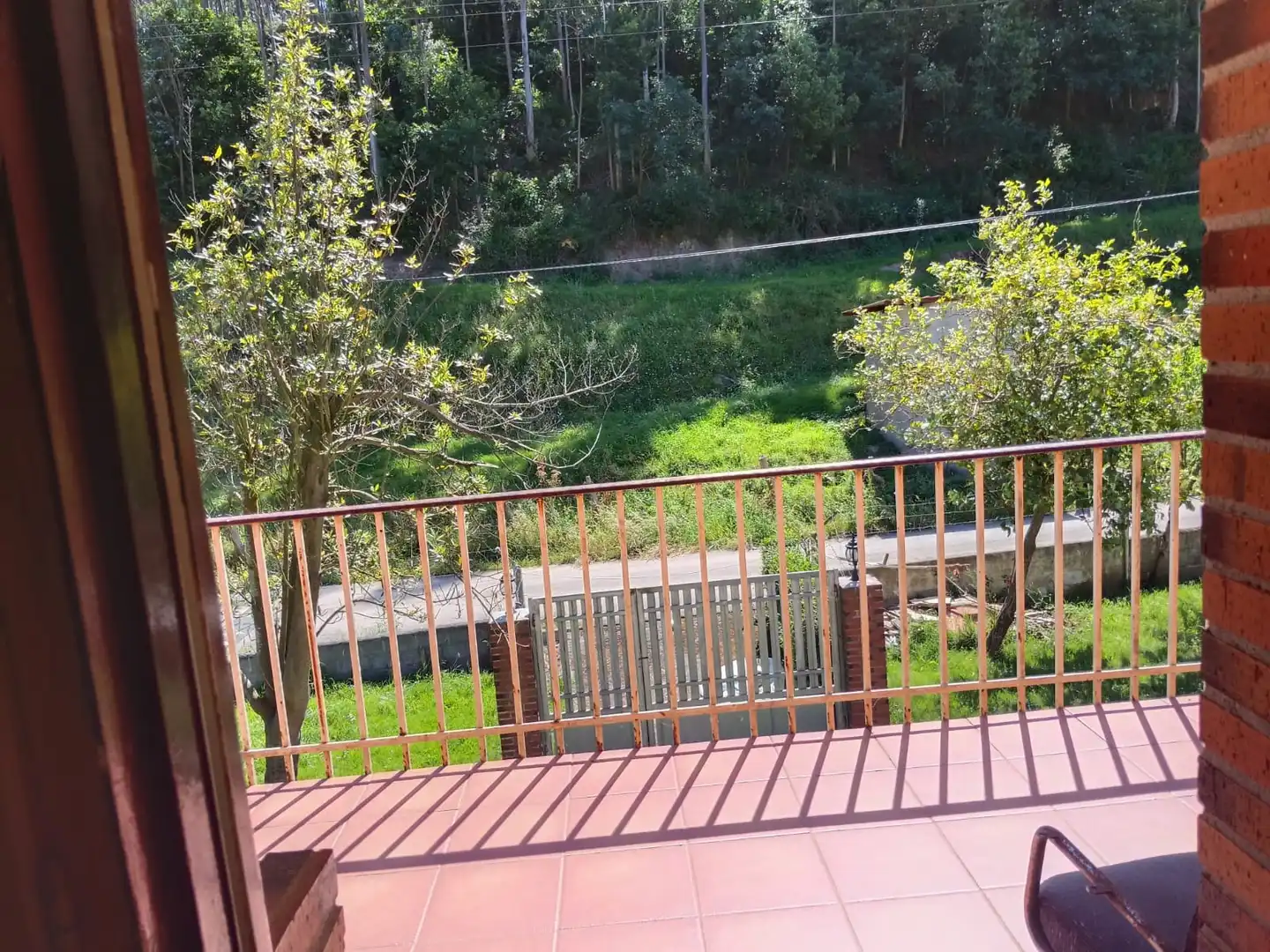 Terrassa de Casa o xalet en venda en Ampuero amb Jardí privat, Terrassa i Moblat