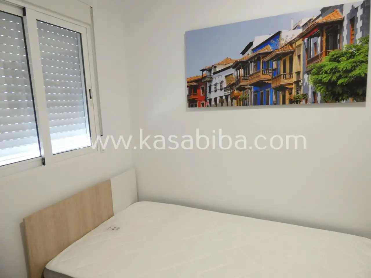 Schlafzimmer von Wohnung zur Miete in Valencia mit Klimaanlage, Heizung und Terrasse