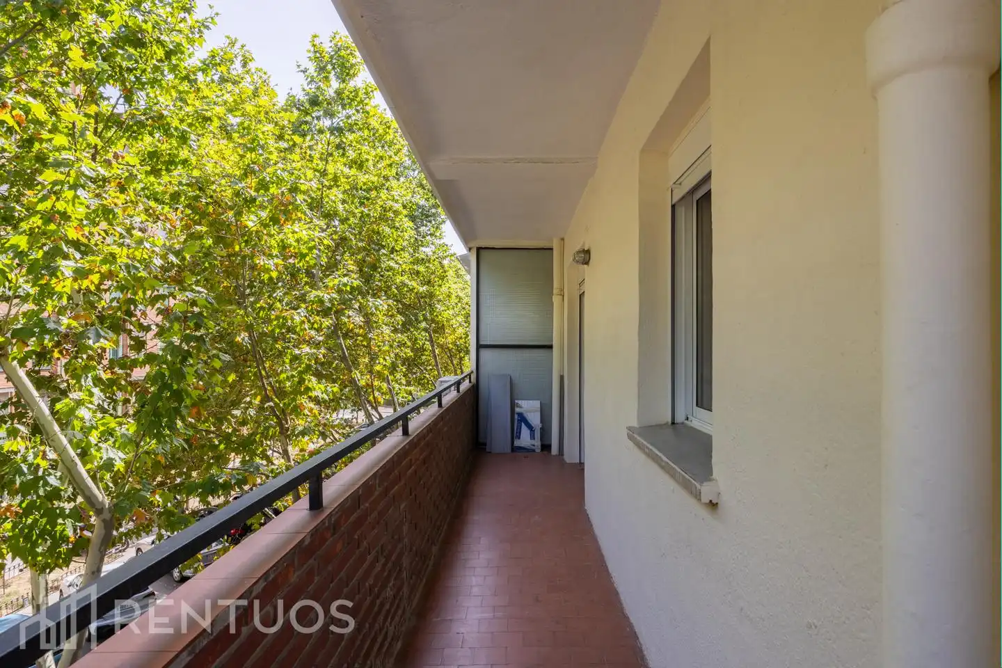 Flat for rent in Calle Parque de Cabañeros, Parque Lisboa - La Paz