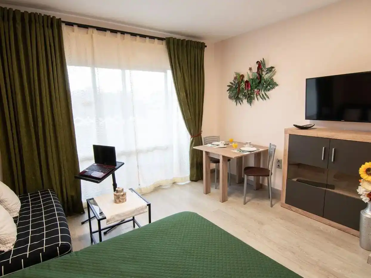 Schlafzimmer von Wohnung zum Verkauf in Benalmádena mit Klimaanlage, Terrasse und Möbliert