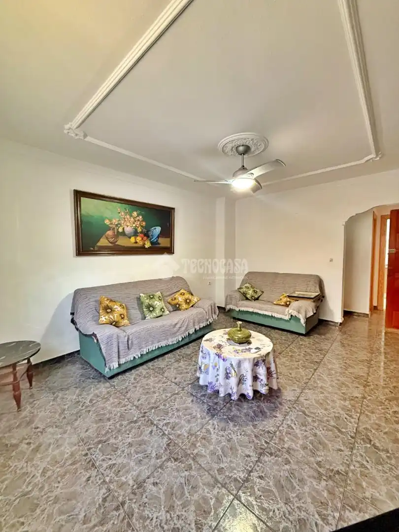 Maison jumelée à vendre à Santa María del Águila, imagen 5
